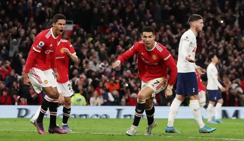 Tiền đạo giành nhiều danh hiệu cao quý nhất trong Manchester United